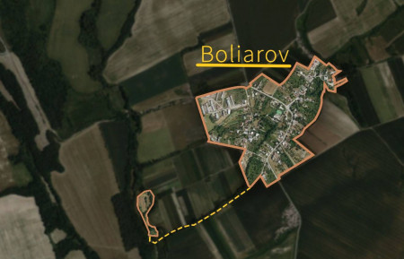 Investičný stavebný pozemok v obci Boliarov